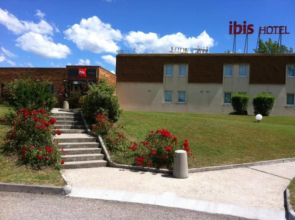 Ibis Lyon L'Isle D'Abeau Hotell Eksteriør bilde